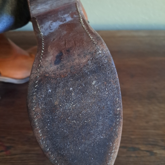 Frye western style heeled boots, 7.5 in very used condition - Picture 9 of 11